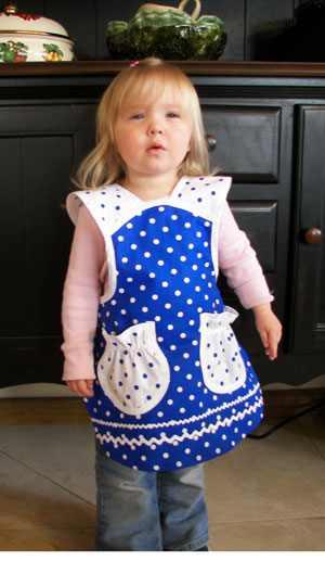 1940 in Blue White Poka Dots